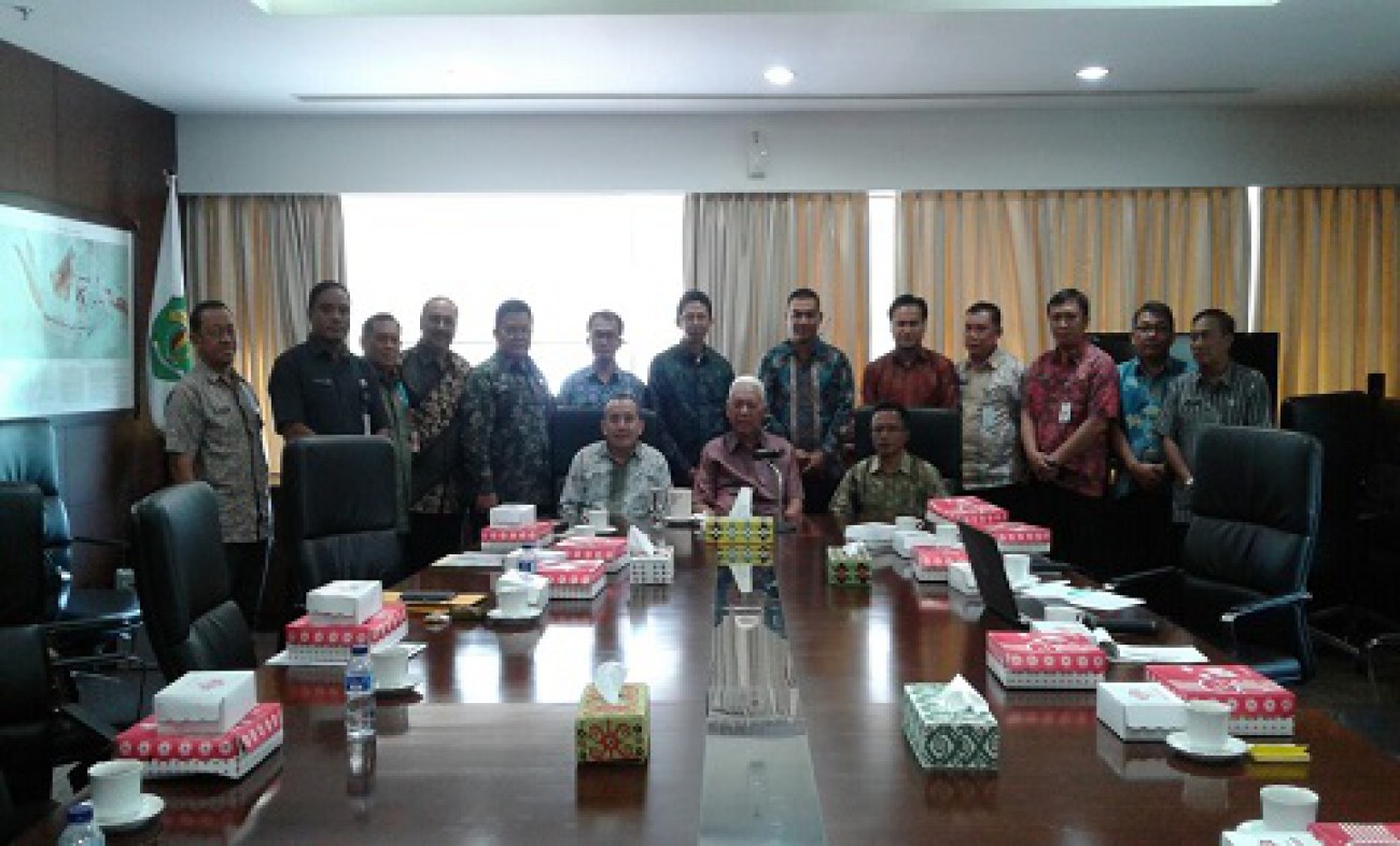 Jelang Peresmian Pabrik Karet MKC, Karet Petani Jangan Lagi Keluar Kaltim